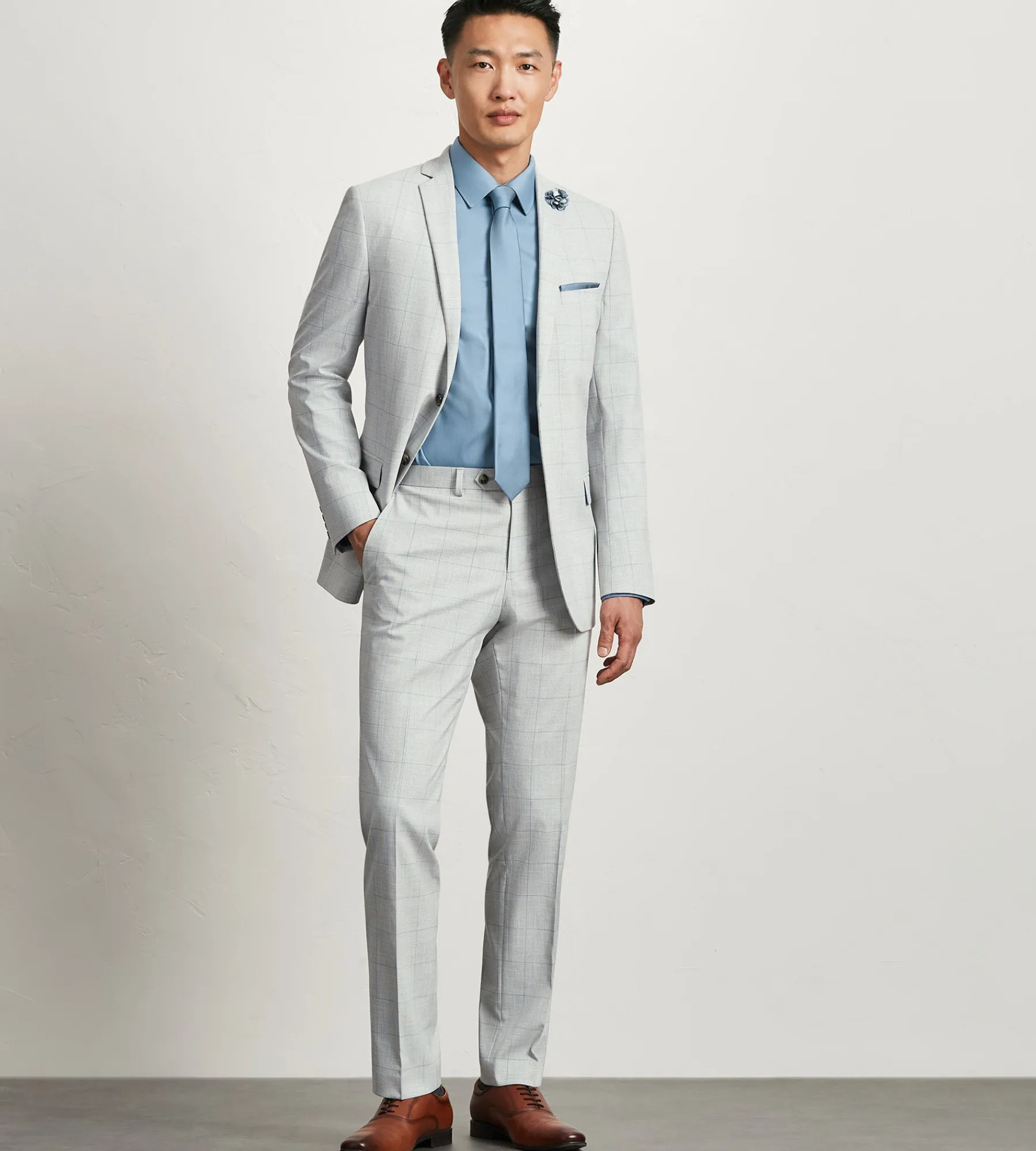 G Grafton Suit Separates*Modern Fit Light Grey Plaid Suit